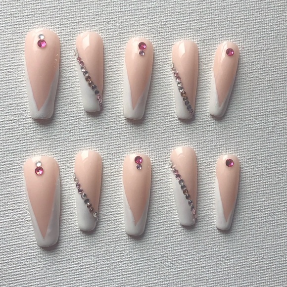 Medium press on nails french tip rhinestone handmade - Picture 3 of 3